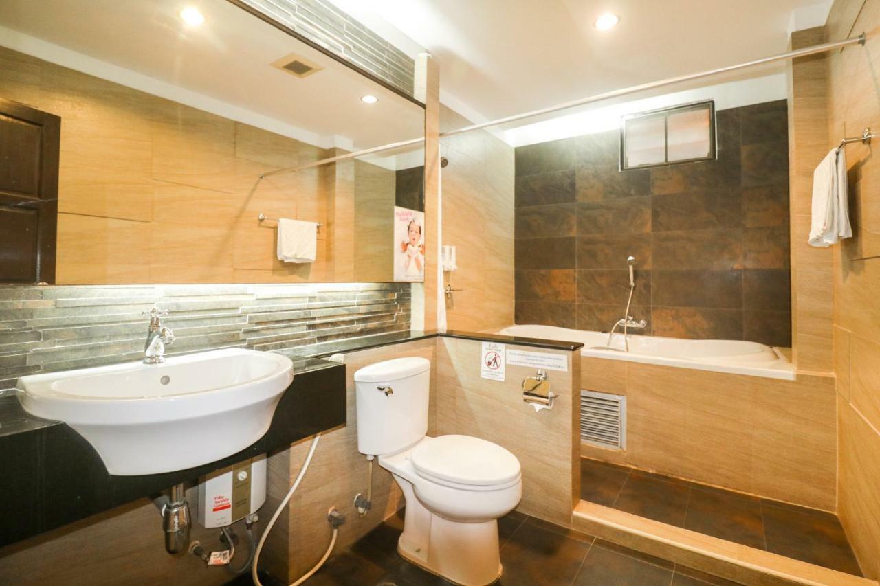 Oyo 245 Sweet Sense Jomtien Resort パッタヤー エクステリア 写真